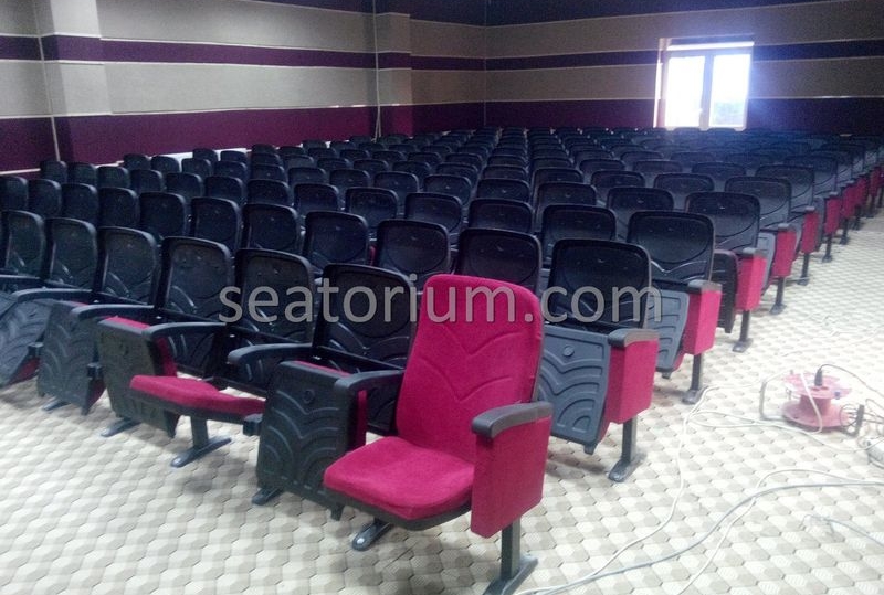 Amasra High School Auditorium Chair Installation - Seatorium™'s Auditorium