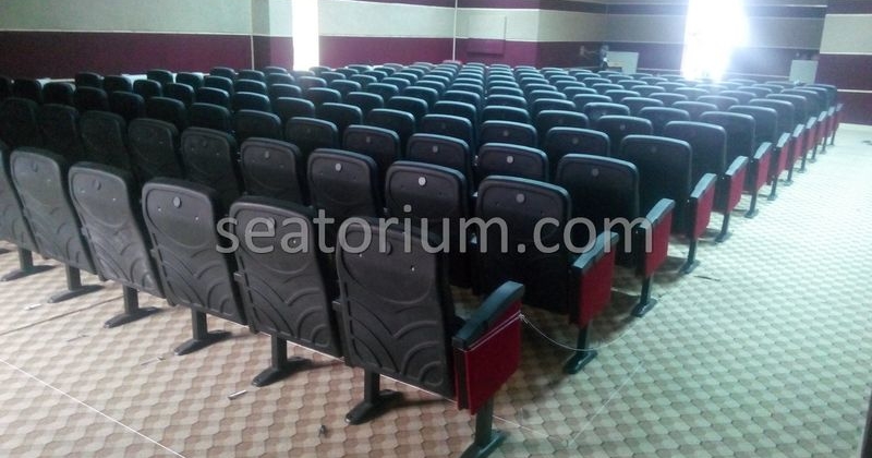 Amasra High School Auditorium Chair Installation - Seatorium™'s Auditorium