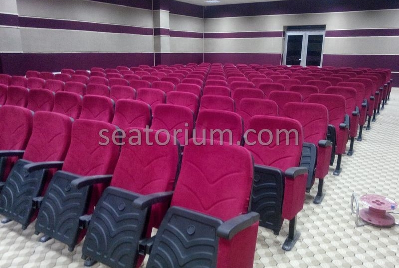 Amasra High School Auditorium Chair Installation - Seatorium™'s Auditorium