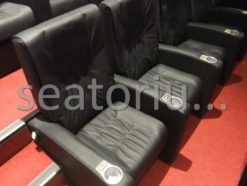 Avşar Kozy AVM Movie Theater Chairs - Seatorium™'s Auditorium