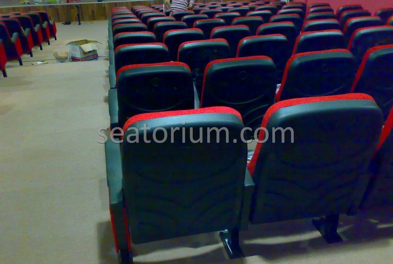 Aydın Söke Auditorium Chairs Installation - Seatorium™'s Auditorium