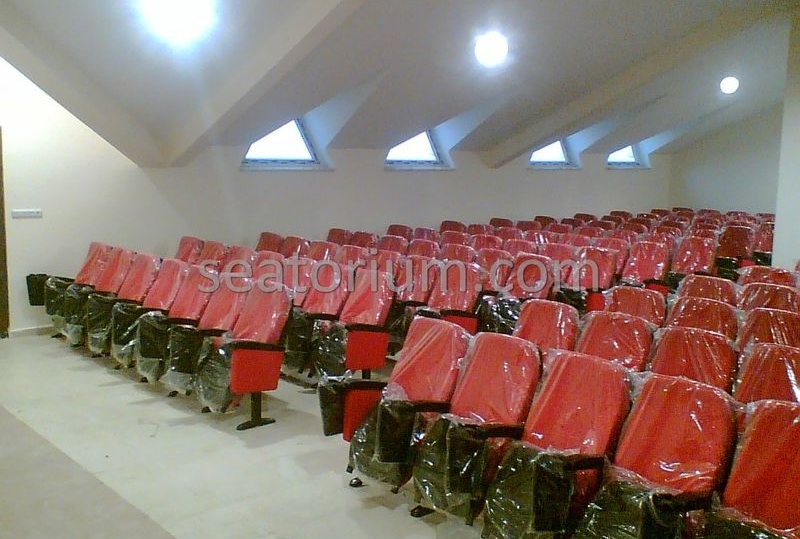 Bursa Nilüfer Sınav College Auditorium Chair Project - Seatorium™'s Auditorium