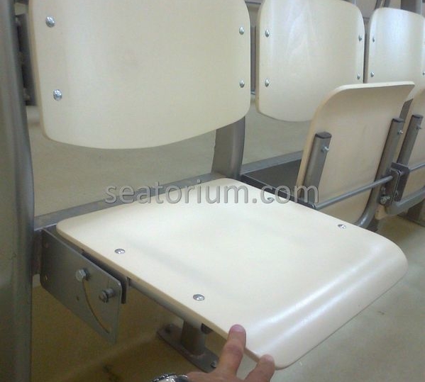 Bursa Uludağ University Amphi Desk & Chair Installation - Seatorium™'s Auditorium