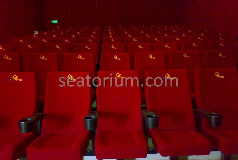 CNens Cinema & Movie Theater Chair Installation - Seatorium™'s Auditorium