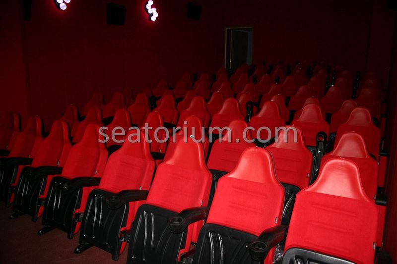 Denizli Movie Theater Chair Installation - Seatorium™'s Auditorium