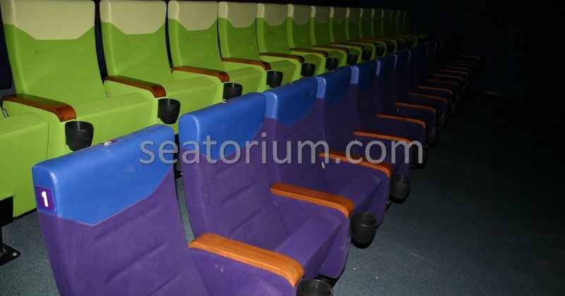 Denizli Movie Theater Chair Installation - Seatorium™'s Auditorium