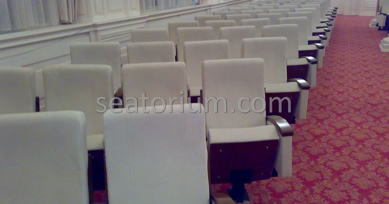 Gazi University Auditorium Chairs Installation - Seatorium™'s Auditorium