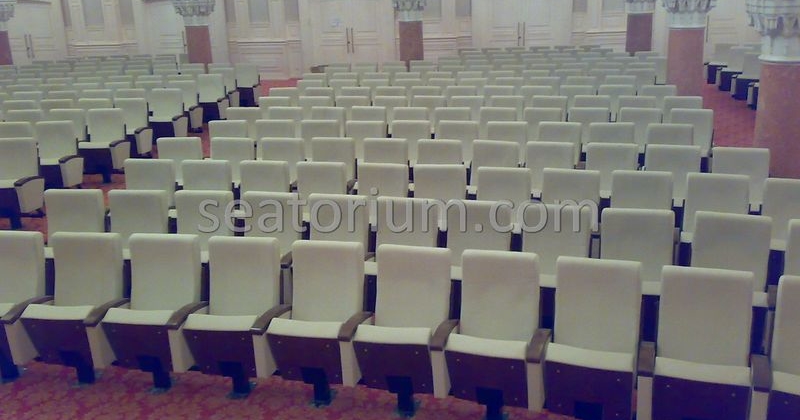 Gazi University Auditorium Chairs Installation - Seatorium™'s Auditorium