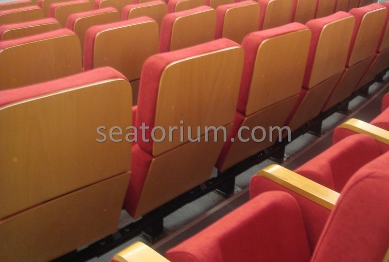 İlmi Research Center Auditorium Chairs Installation - Seatorium™'s Auditorium