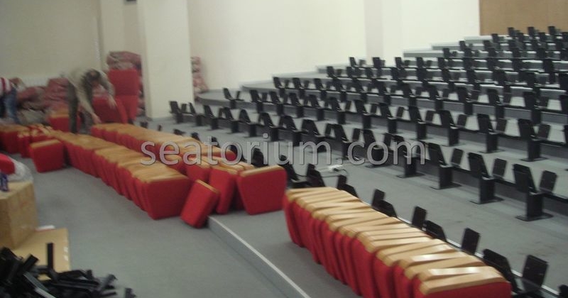 İlmi Research Center Auditorium Chairs Installation - Seatorium™'s Auditorium