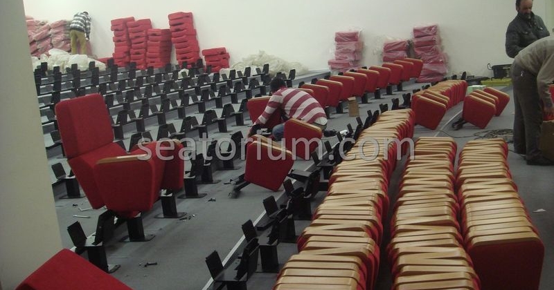 İlmi Research Center Auditorium Chairs Installation - Seatorium™'s Auditorium