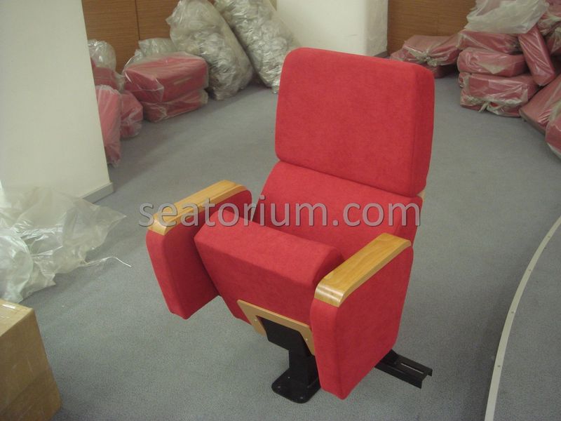 İlmi Research Center Auditorium Chairs Installation - Seatorium™'s Auditorium