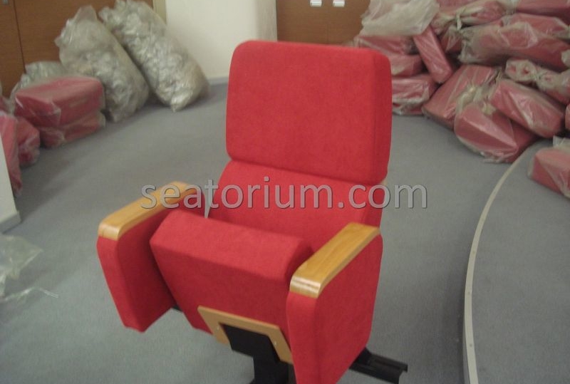 İlmi Research Center Auditorium Chairs Installation - Seatorium™'s Auditorium