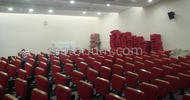 İlmi Research Center Auditorium Chairs Installation - Seatorium™'s Auditorium