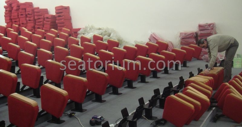 İlmi Research Center Auditorium Chairs Installation - Seatorium™'s Auditorium