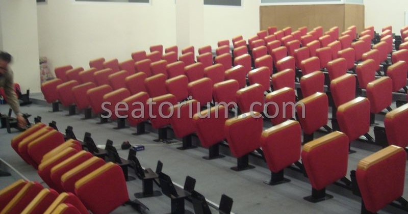 İlmi Research Center Auditorium Chairs Installation - Seatorium™'s Auditorium