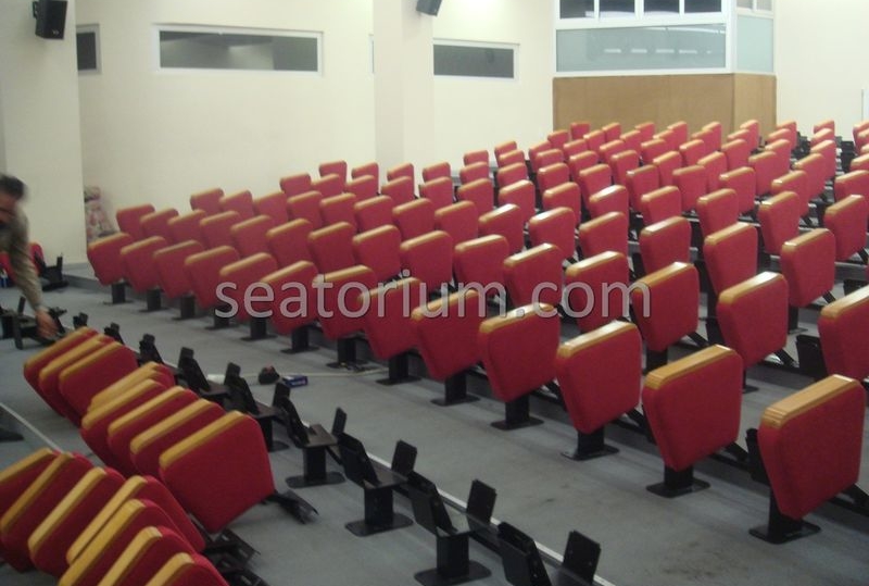 İlmi Research Center Auditorium Chairs Installation - Seatorium™'s Auditorium