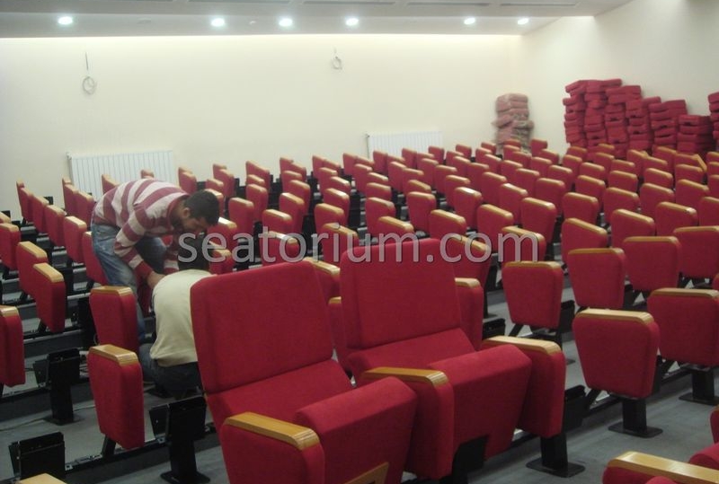 İlmi Research Center Auditorium Chairs Installation - Seatorium™'s Auditorium