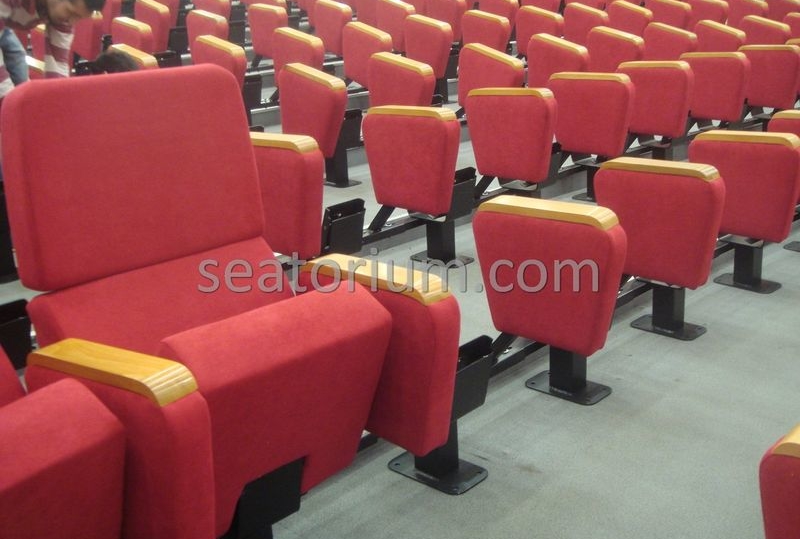 İlmi Research Center Auditorium Chairs Installation - Seatorium™'s Auditorium