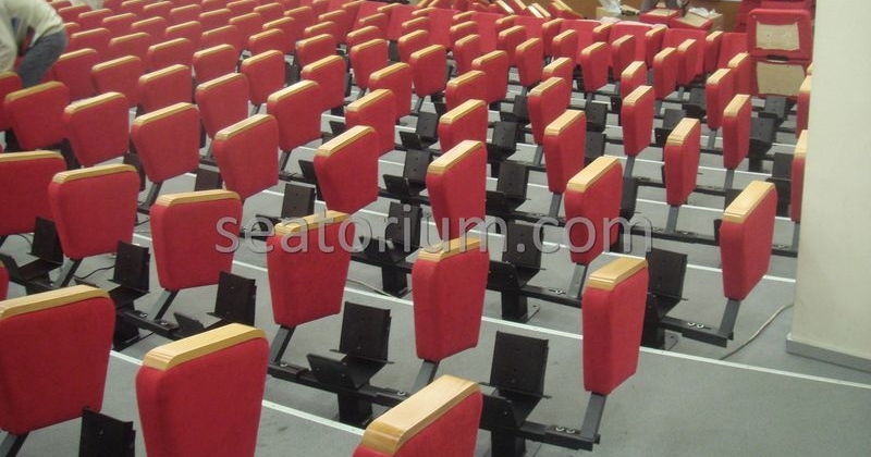 İlmi Research Center Auditorium Chairs Installation - Seatorium™'s Auditorium