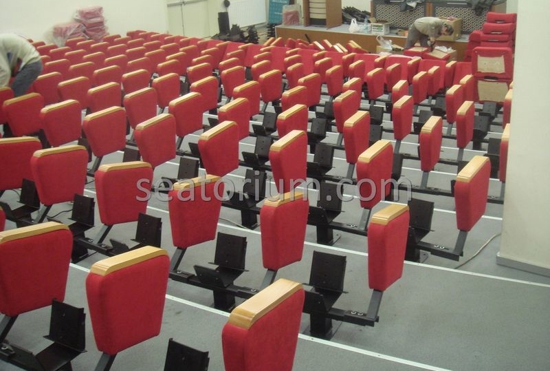 İlmi Research Center Auditorium Chairs Installation - Seatorium™'s Auditorium