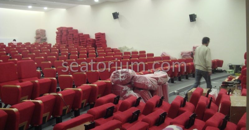 İlmi Research Center Auditorium Chairs Installation - Seatorium™'s Auditorium