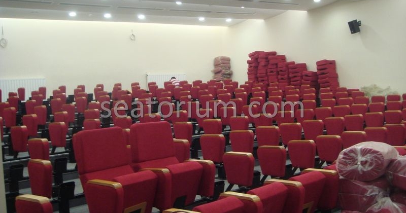 İlmi Research Center Auditorium Chairs Installation - Seatorium™'s Auditorium