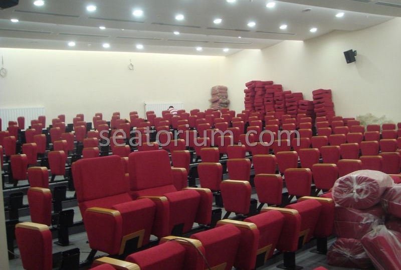 İlmi Research Center Auditorium Chairs Installation - Seatorium™'s Auditorium