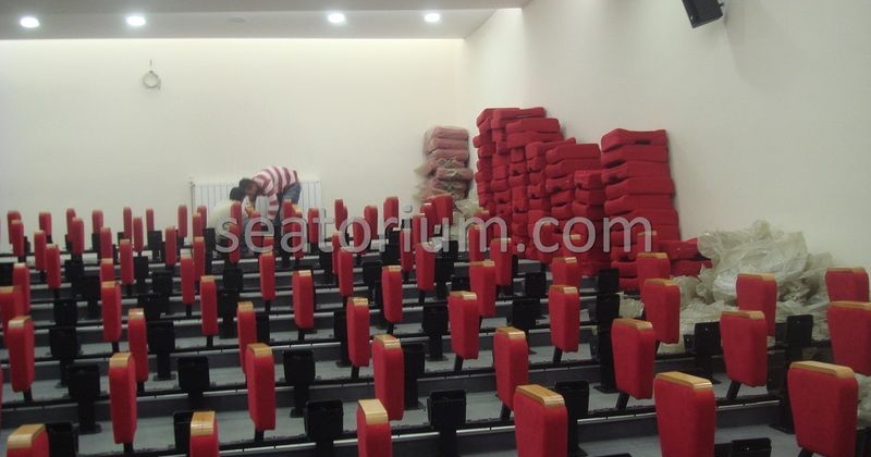İlmi Research Center Auditorium Chairs Installation - Seatorium™'s Auditorium