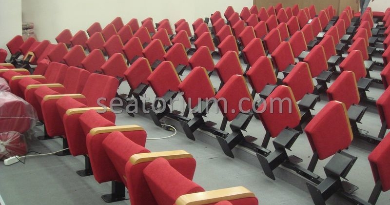 İlmi Research Center Auditorium Chairs Installation - Seatorium™'s Auditorium