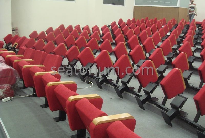 İlmi Research Center Auditorium Chairs Installation - Seatorium™'s Auditorium