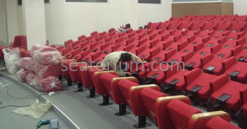İlmi Research Center Auditorium Chairs Installation - Seatorium™'s Auditorium