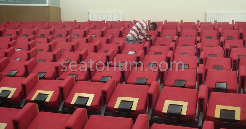 İlmi Research Center Auditorium Chairs Installation - Seatorium™'s Auditorium