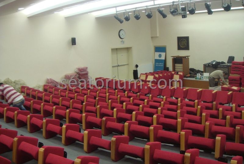 İlmi Research Center Auditorium Chairs Installation - Seatorium™'s Auditorium