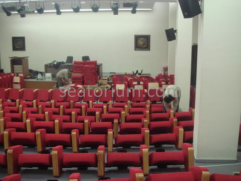 İlmi Research Center Auditorium Chairs Installation - Seatorium™'s Auditorium