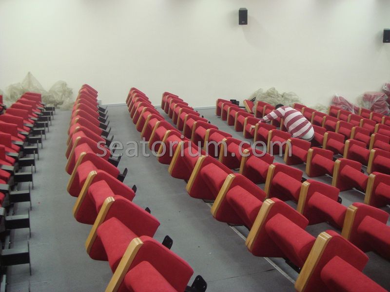 İlmi Research Center Auditorium Chairs Installation - Seatorium™'s Auditorium