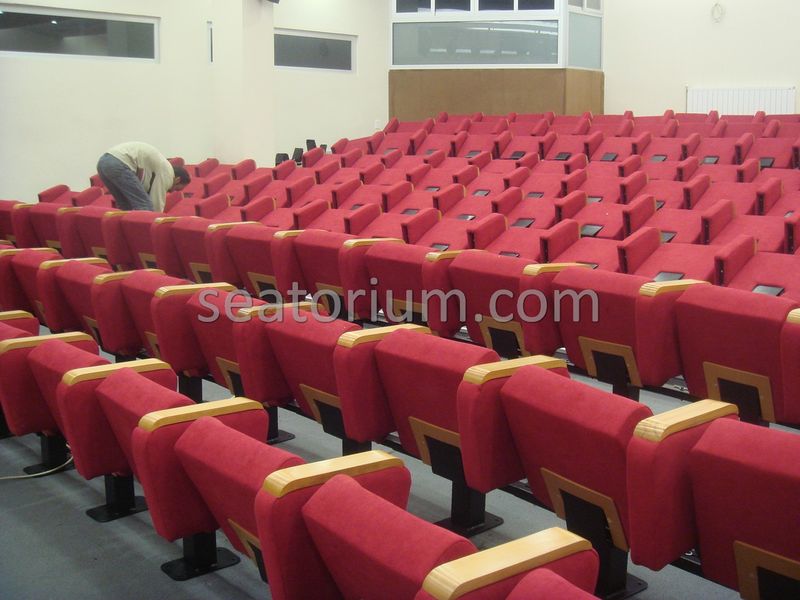 İlmi Research Center Auditorium Chairs Installation - Seatorium™'s Auditorium