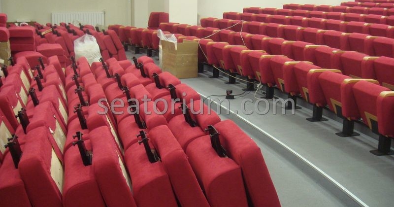 İlmi Research Center Auditorium Chairs Installation - Seatorium™'s Auditorium
