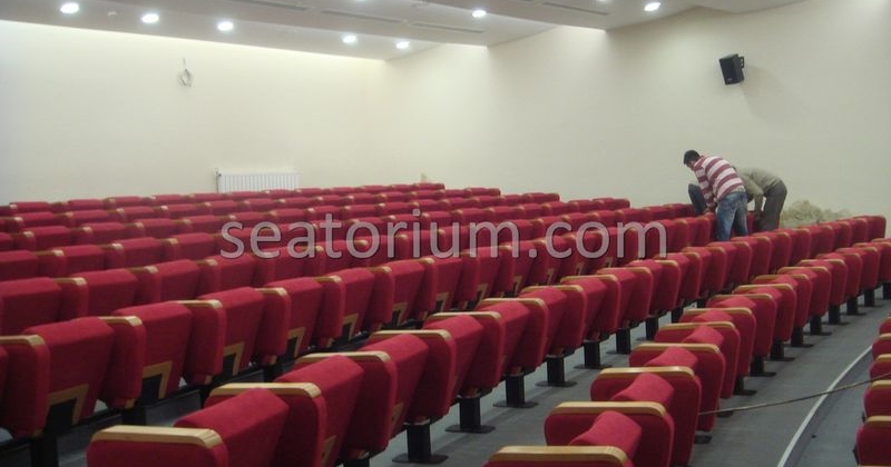İlmi Research Center Auditorium Chairs Installation - Seatorium™'s Auditorium
