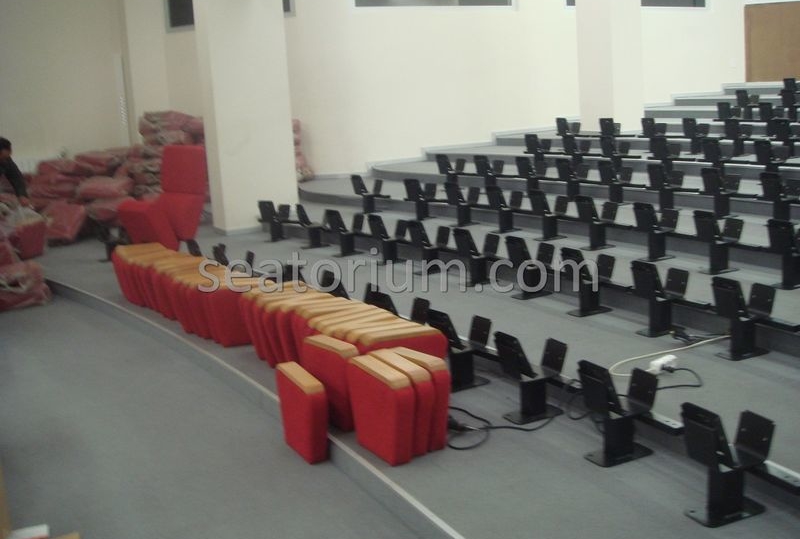 İlmi Research Center Auditorium Chairs Installation - Seatorium™'s Auditorium