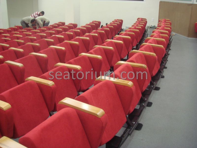 İlmi Research Center Auditorium Chairs Installation - Seatorium™'s Auditorium