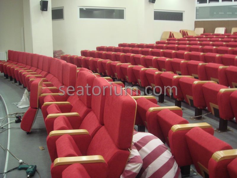 İlmi Research Center Auditorium Chairs Installation - Seatorium™'s Auditorium