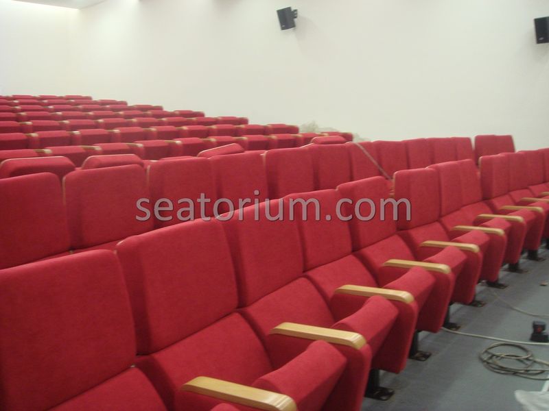 İlmi Research Center Auditorium Chairs Installation - Seatorium™'s Auditorium