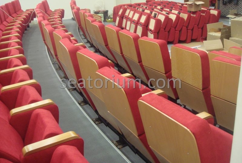 İlmi Research Center Auditorium Chairs Installation - Seatorium™'s Auditorium