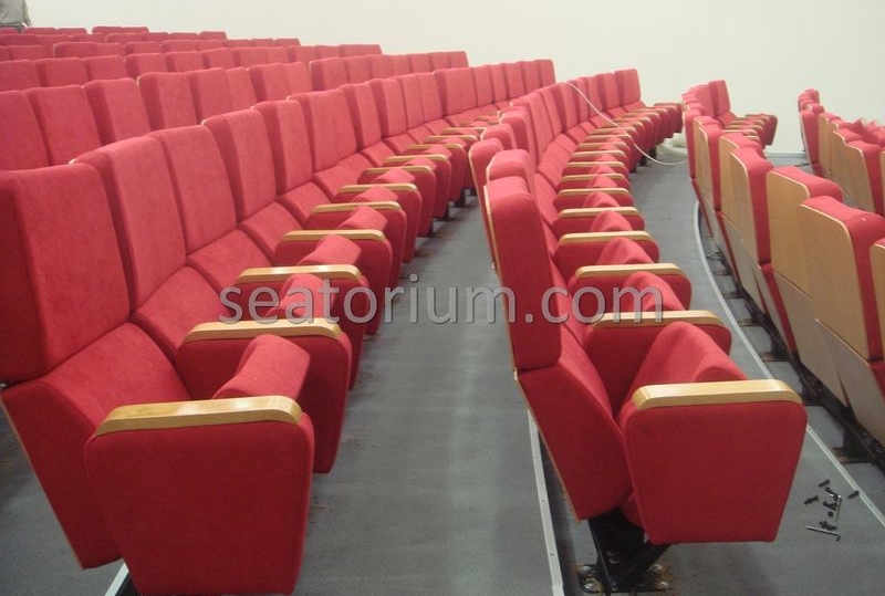 İlmi Research Center Auditorium Chairs Installation - Seatorium™'s Auditorium