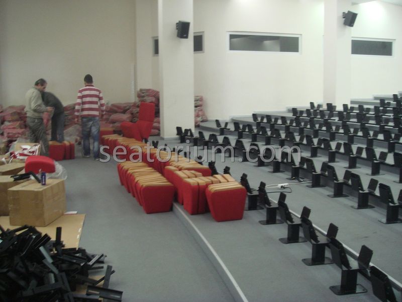 İlmi Research Center Auditorium Chairs Installation - Seatorium™'s Auditorium