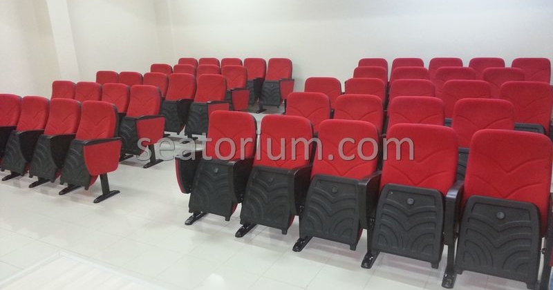 Kandıra Vocational School Auditorium Chairs - Seatorium™'s Auditorium