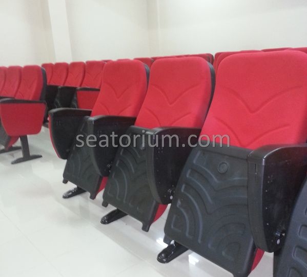 Kandıra Vocational School Auditorium Chairs - Seatorium™'s Auditorium