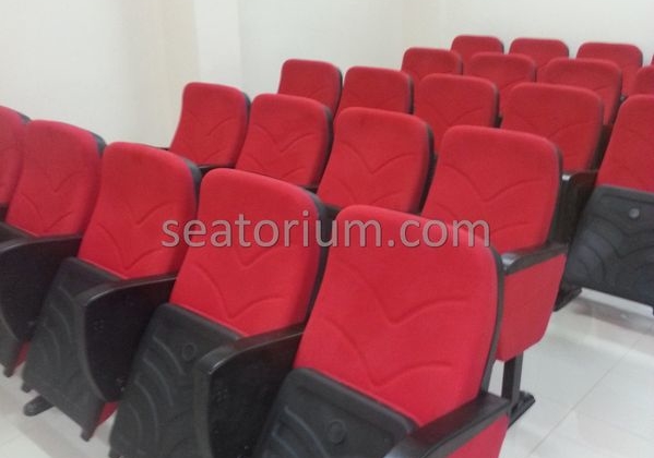 Kandıra Vocational School Auditorium Chairs - Seatorium™'s Auditorium
