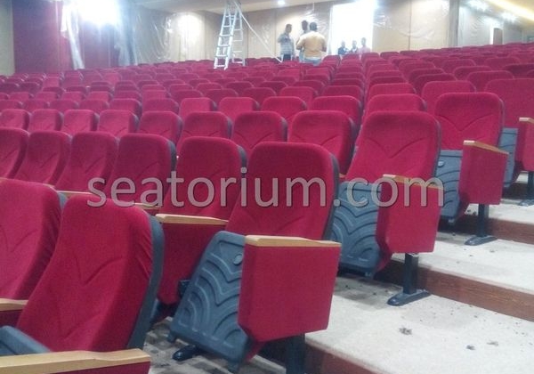 Lebanon Auditorium Chairs Installation - Seatorium™'s Auditorium